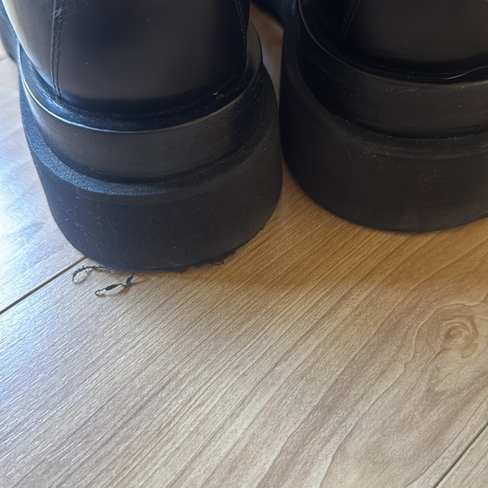 Bottega Veneta The Lug Boots - Picture 5 of 10